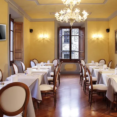 Hotel Pierre