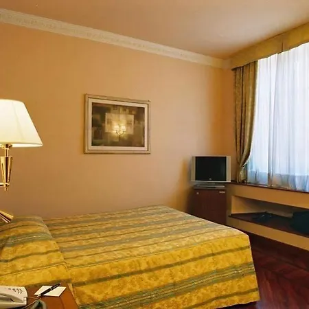 Pierre 4*