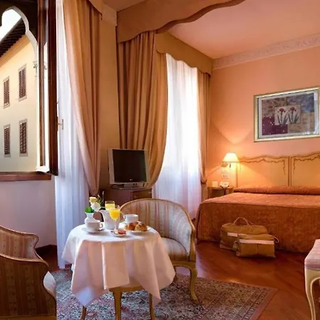 Hotel Pierre Florencie