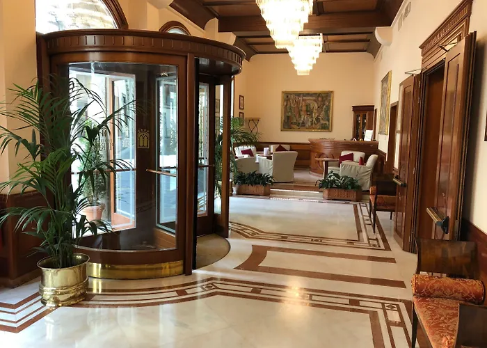 Pierre Hotel Florence