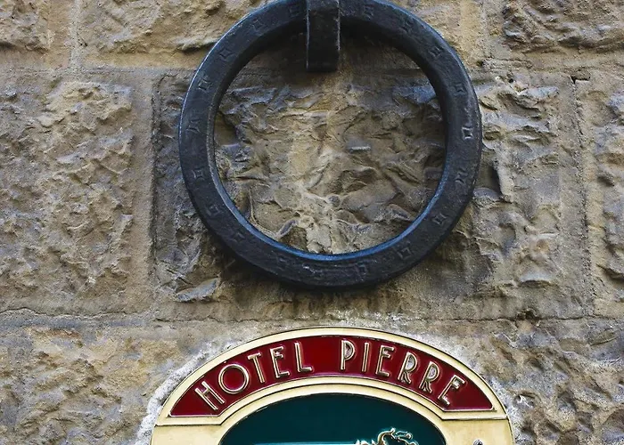 Pierre 4*